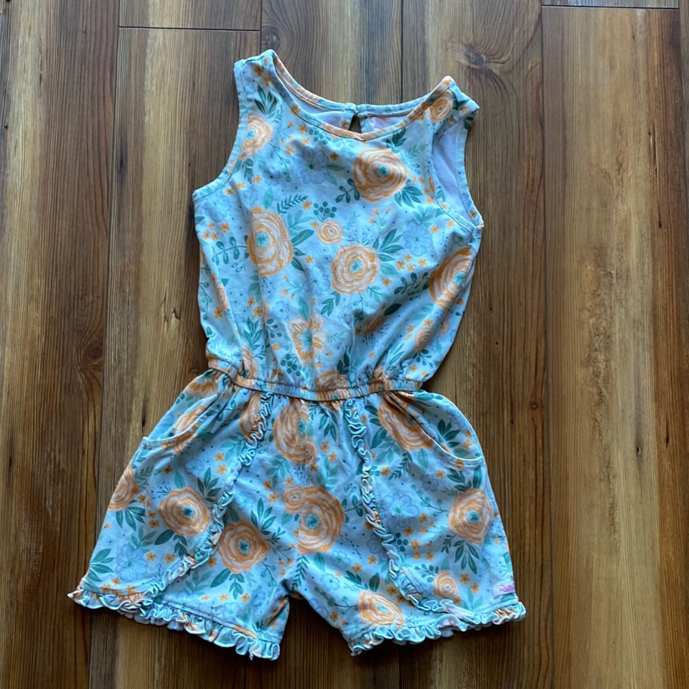Ruffle butts romper